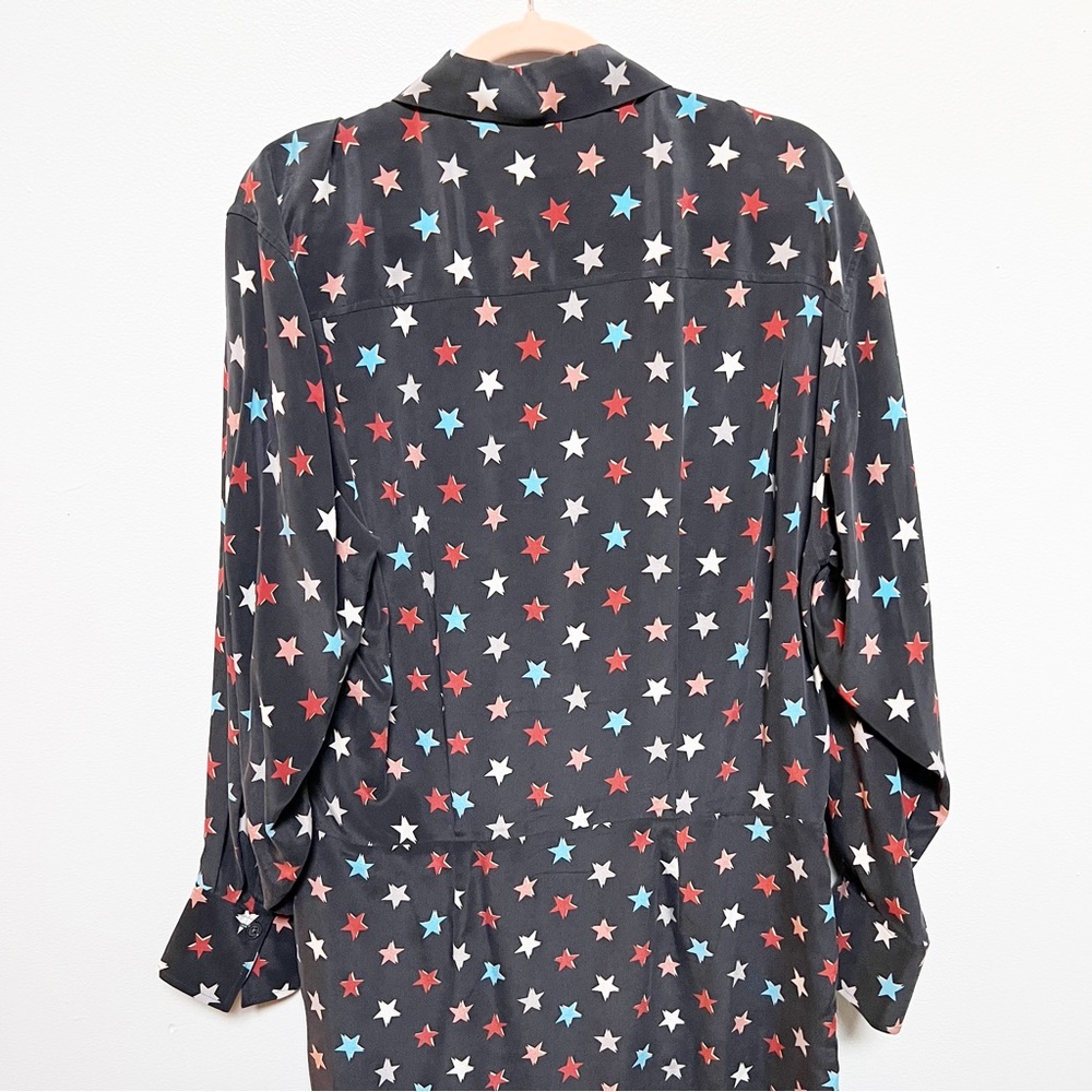 Equipment Claudette Pleated Printed Silk Star Navy Dr… Gem